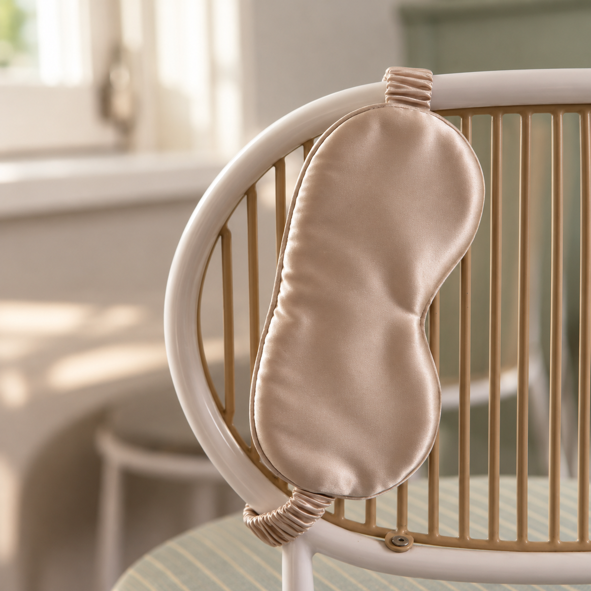 Organic Silk Eye Mask (Beige) | 100% 22MM Mulberry Silk